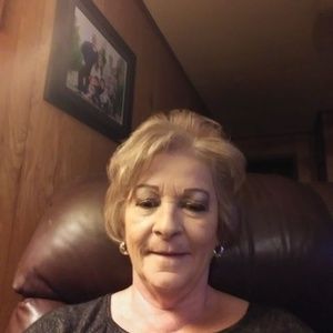 Meet your Posher, Debra